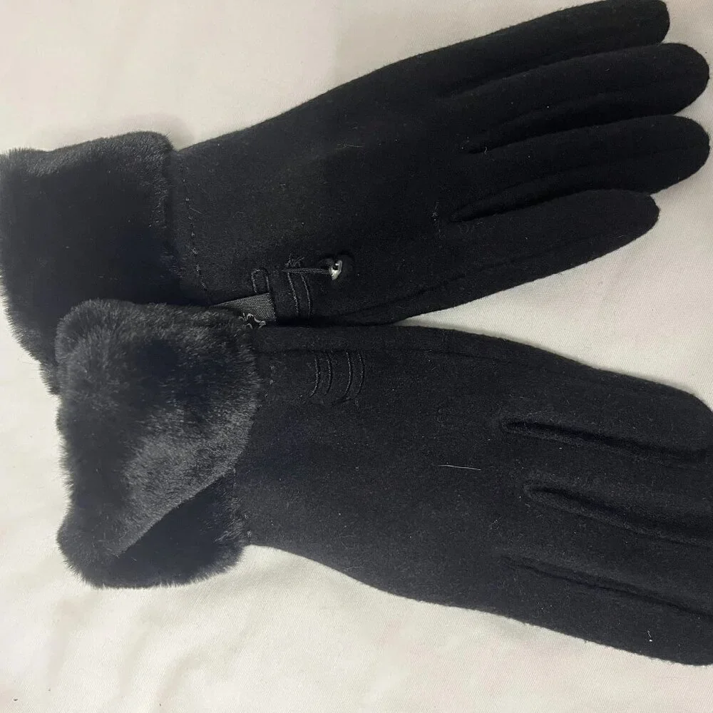 🖤 Urban Republic Faux Fur Cuff Gloves – Black – Size S 🖤